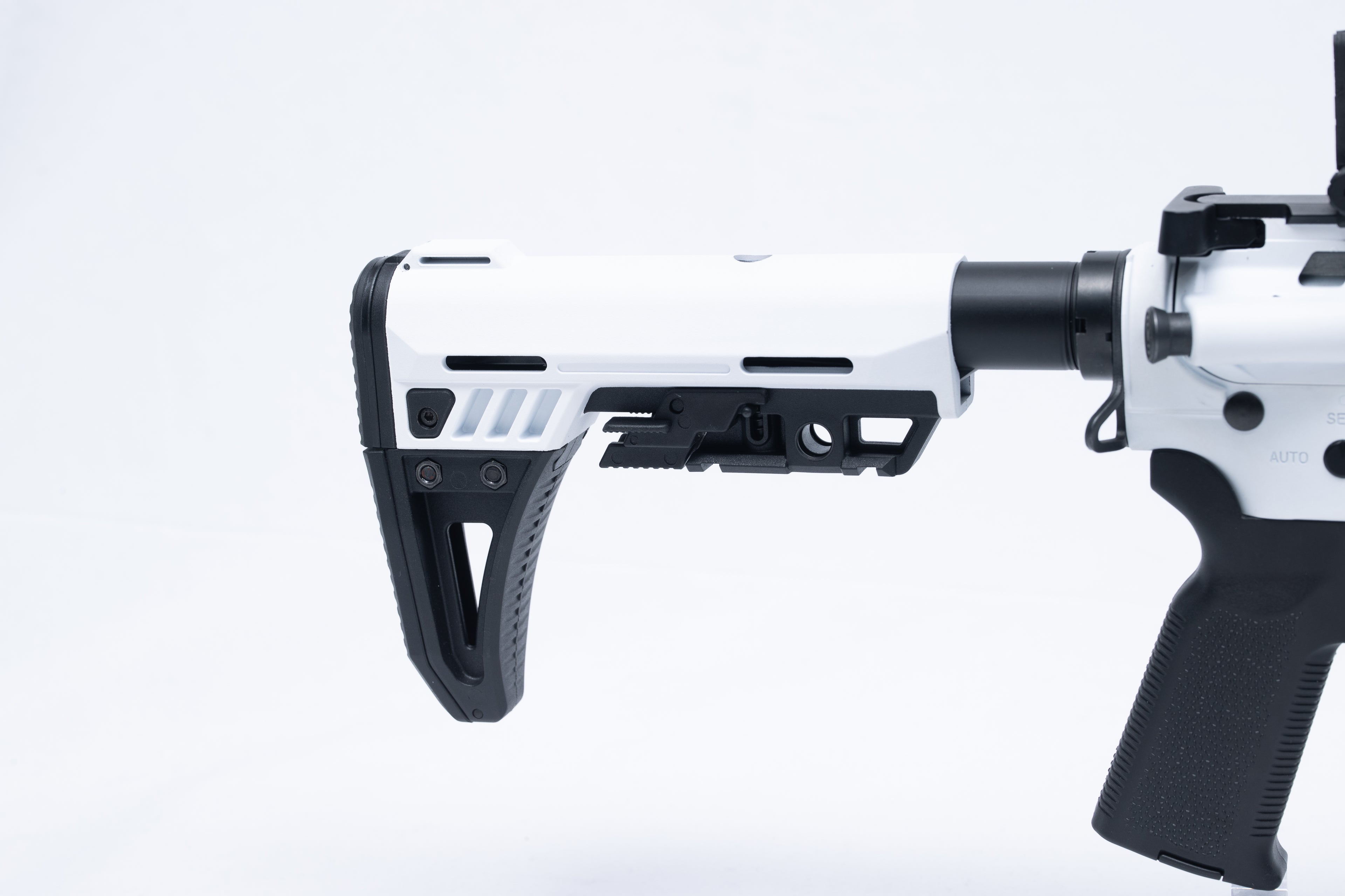 C.A.T. AR-15 Legend 10" White【アウトレット】