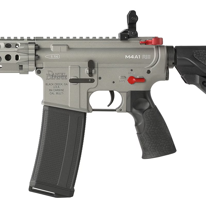 CYMA Plus Daniel Defense M4A1 RIII SilverRed