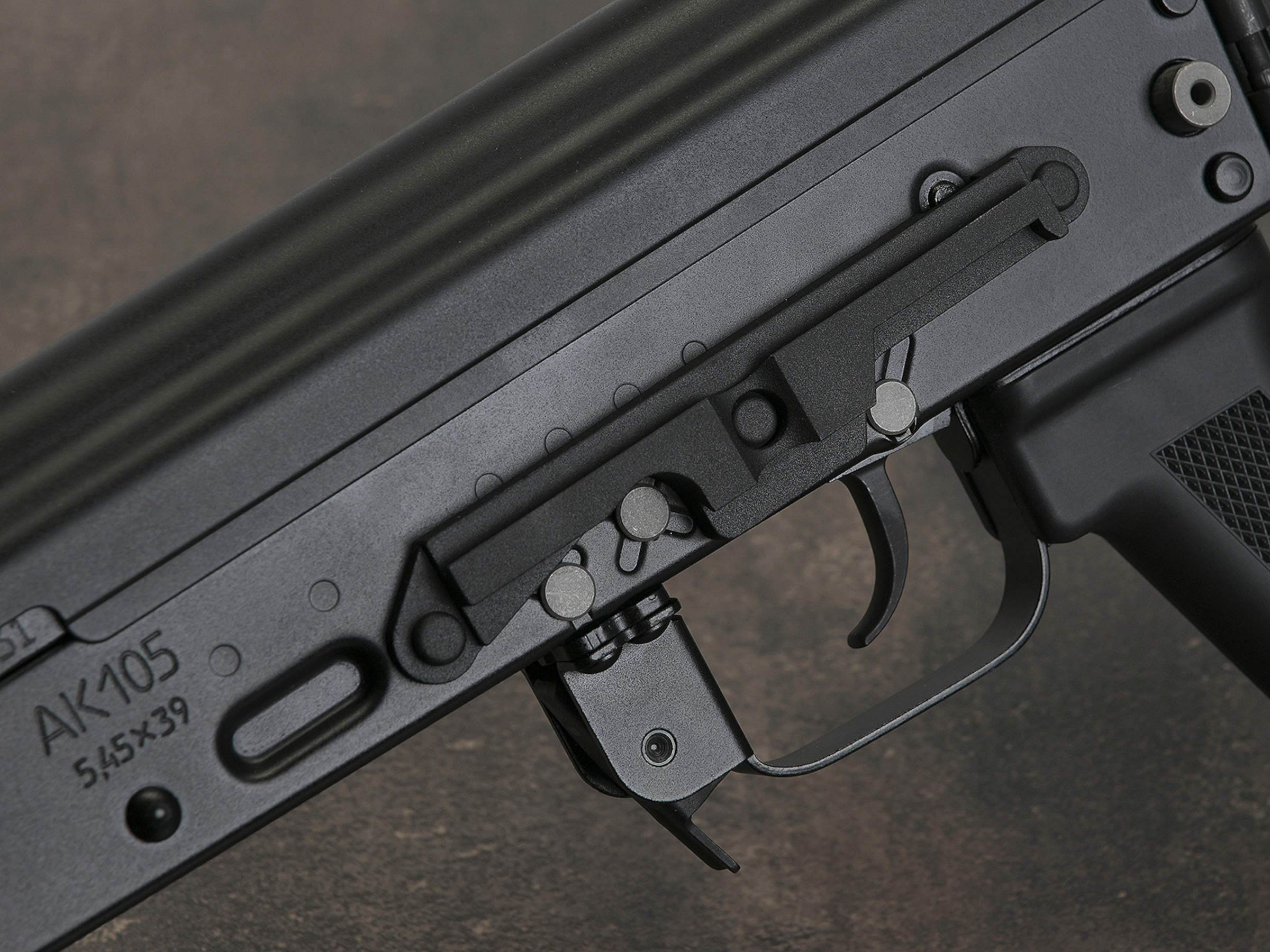 VFC AK105 GBBR【SUPER ACCURAカスタム注文】